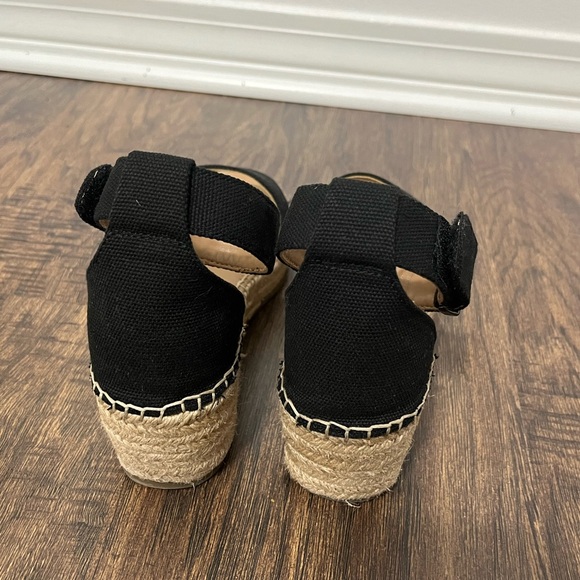 Size 8.5 Jessica Cline Ankle Strap Wedge - Black - Picture 3 of 5